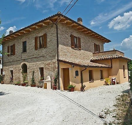 Hotel Antica Loggia Fabriano Zewnętrze zdjęcie