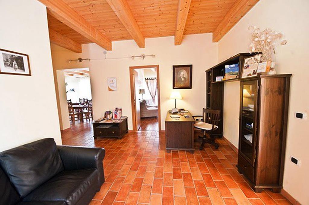 Hotel Antica Loggia Fabriano Zewnętrze zdjęcie